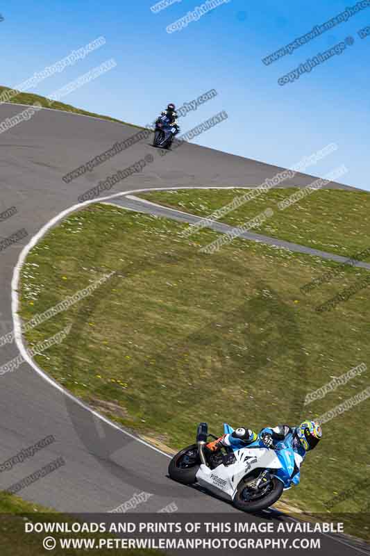 anglesey no limits trackday;anglesey photographs;anglesey trackday photographs;enduro digital images;event digital images;eventdigitalimages;no limits trackdays;peter wileman photography;racing digital images;trac mon;trackday digital images;trackday photos;ty croes